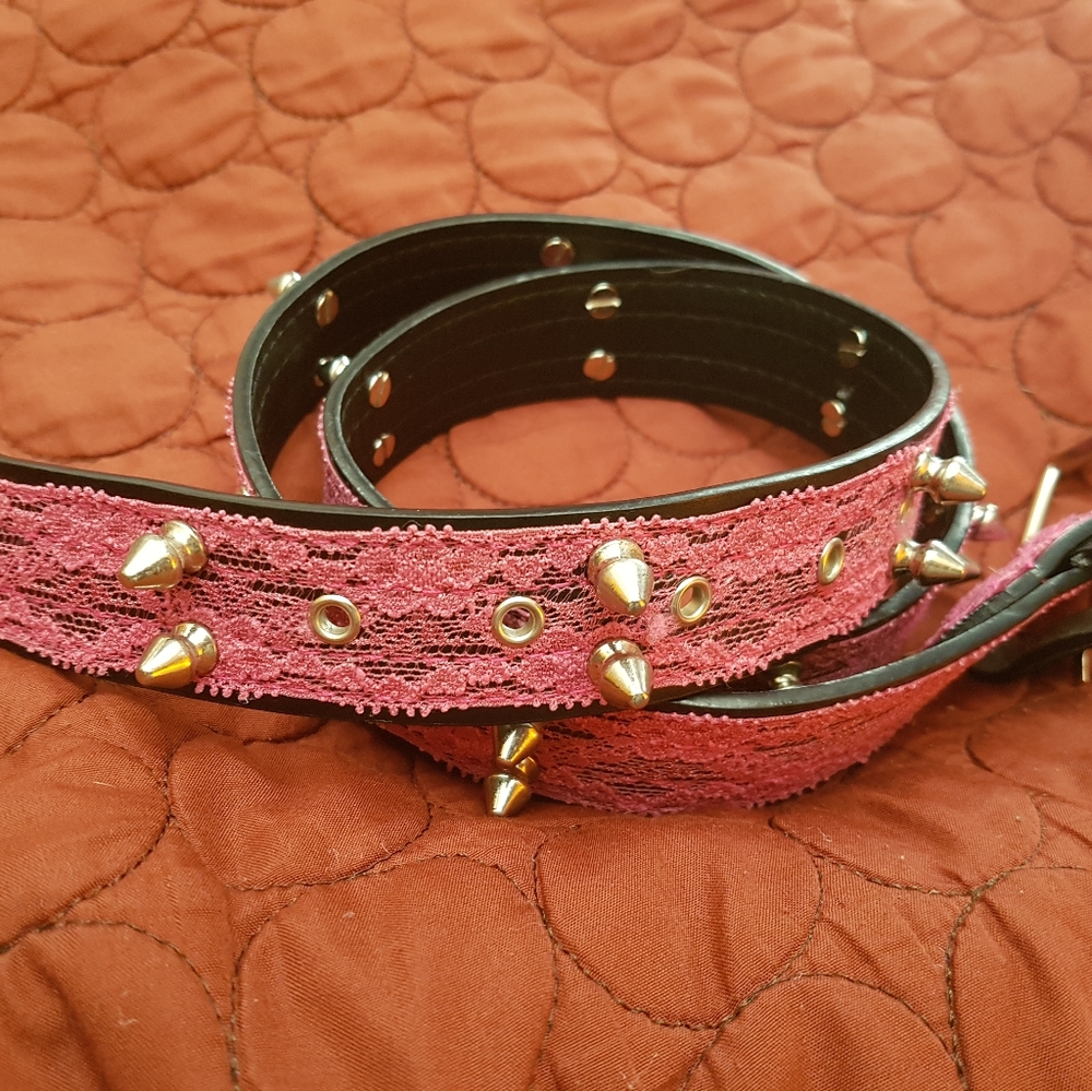 🕸5 for $25🕸 Studded belt